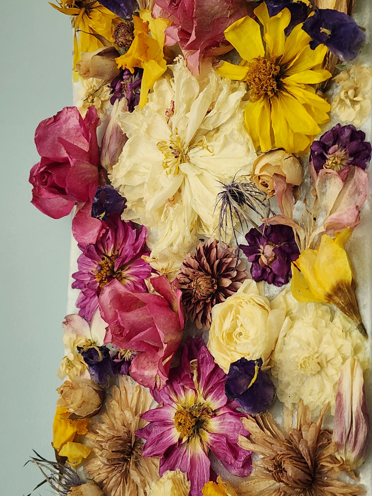 "Aeralia" Floral Arrangement Wall Hanging