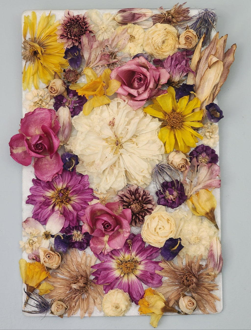 "Aeralia" Floral Arrangement Wall Hanging
